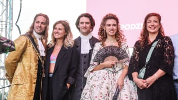 Vše o seriálu Eliška a Damián: Kdo je kdo v hlavních rolích, extra znělka i nevšední děj